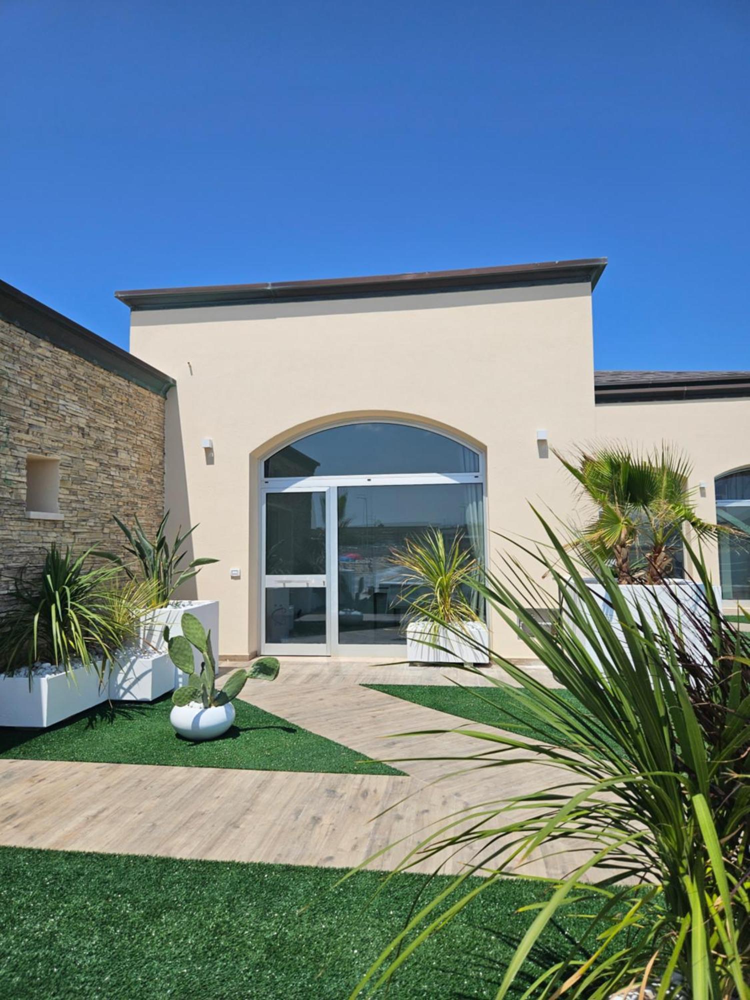 Dada Suites And Sea San Salvo Exterior foto